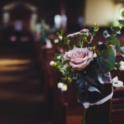 Kirchendeko für die Hochzeit: 10 kreative Ideen zum Selbermachen