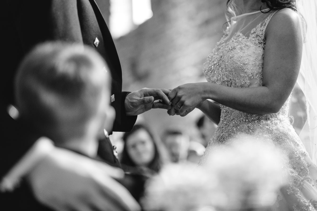 Blumenkinder auf der Hochzeit