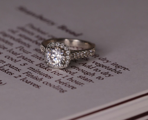 Verlobungsring kaufen: 10 Fragen rund um den perfekten Ring