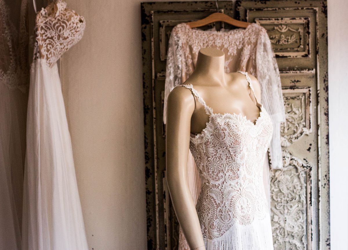 Brautkleider-Trends 2022: 5 Trends für die kommende Hochzeitssaison